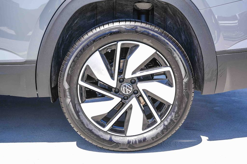 Thumbnail: 2026 Volkswagen Atlas - 6