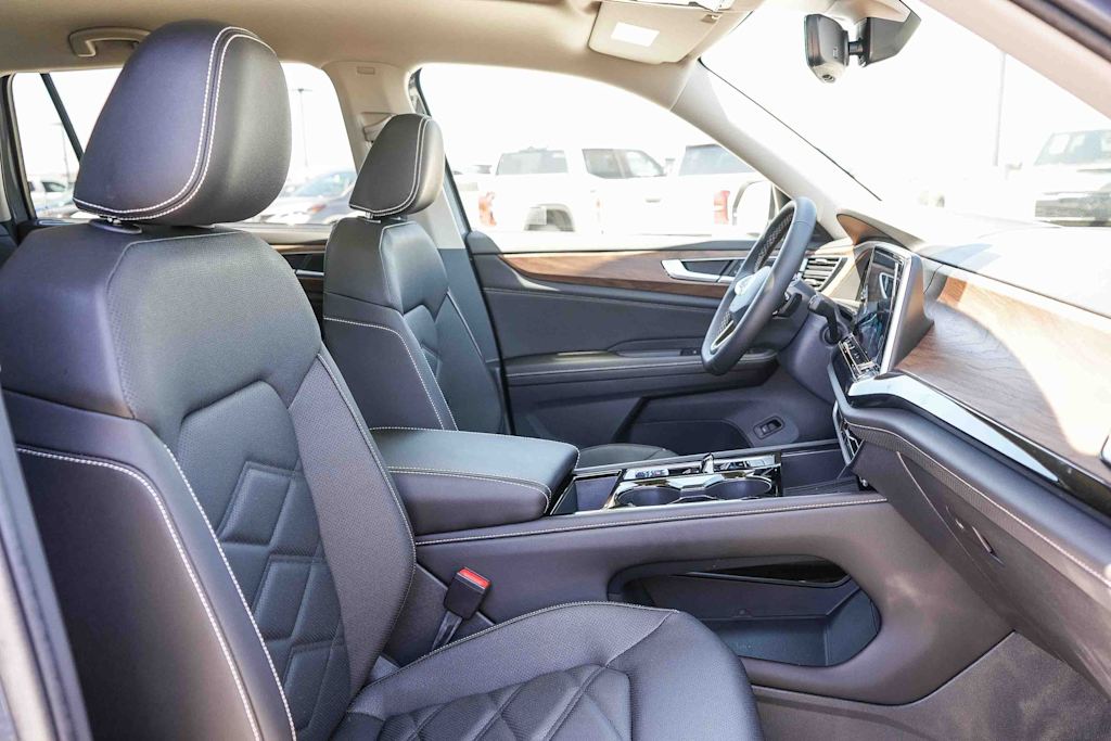 Thumbnail: 2026 Volkswagen Atlas - 9