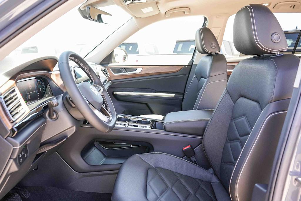 Thumbnail: 2026 Volkswagen Atlas - 10