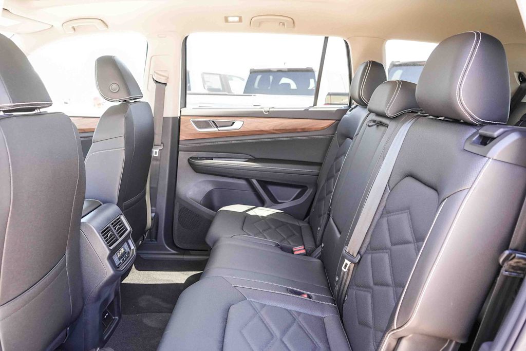 Thumbnail: 2026 Volkswagen Atlas - 11