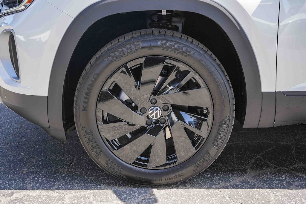 Thumbnail: 2026 Volkswagen Atlas - 18