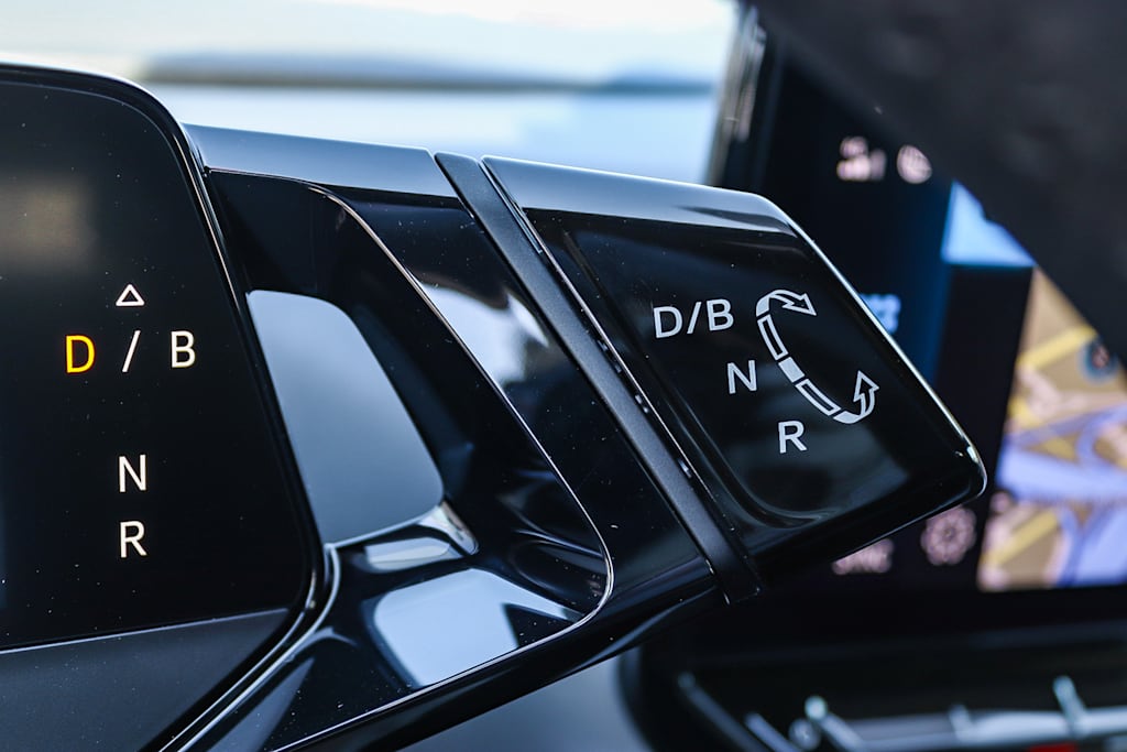 Thumbnail: 2023 Volkswagen ID.4 - 14
