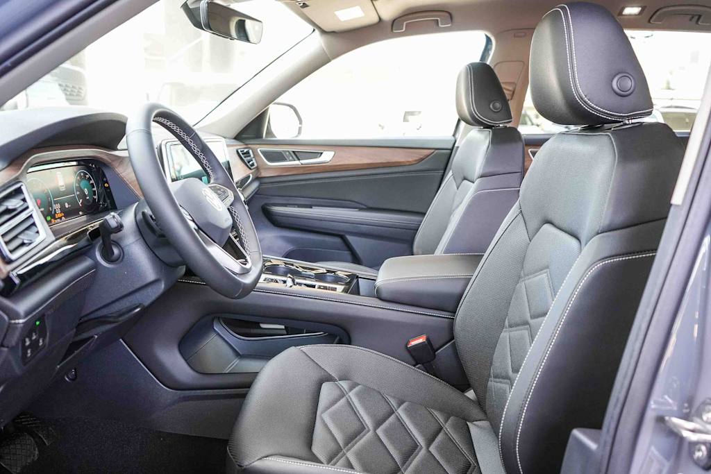Thumbnail: 2026 Volkswagen Atlas - 10