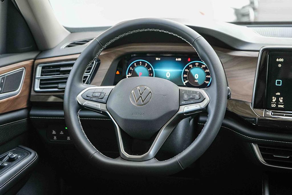 Thumbnail: 2026 Volkswagen Atlas - 8