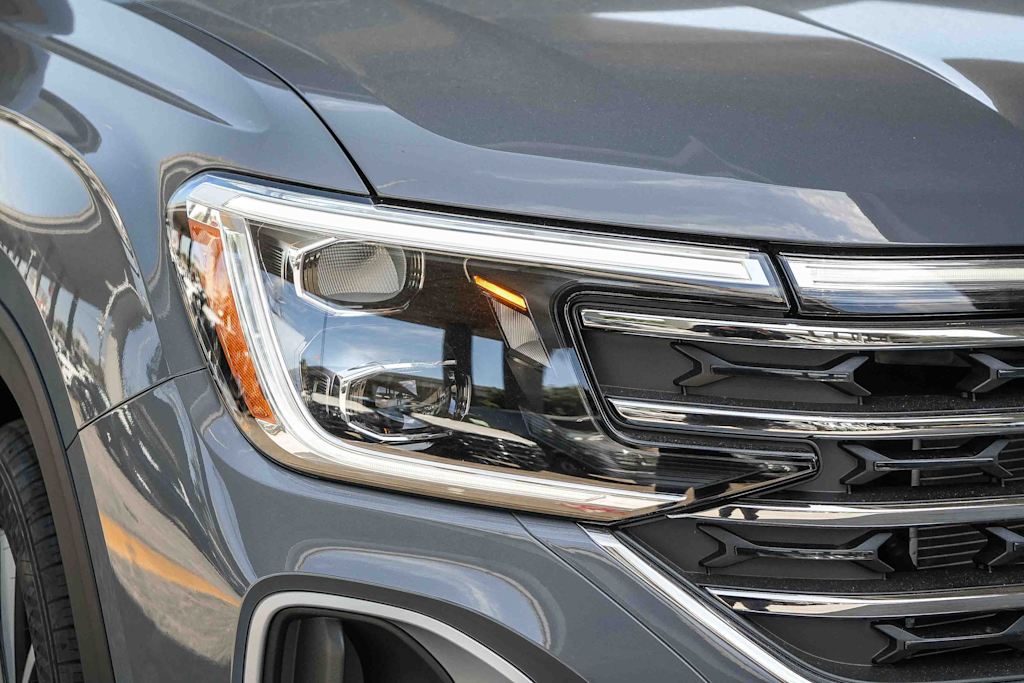 Thumbnail: 2026 Volkswagen Atlas - 16