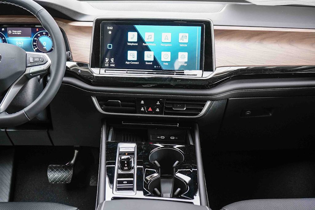 Thumbnail: 2026 Volkswagen Atlas - 8