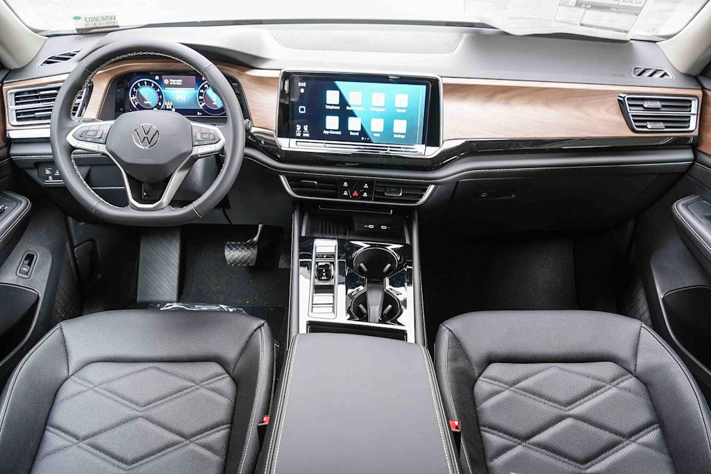 Thumbnail: 2026 Volkswagen Atlas - 2