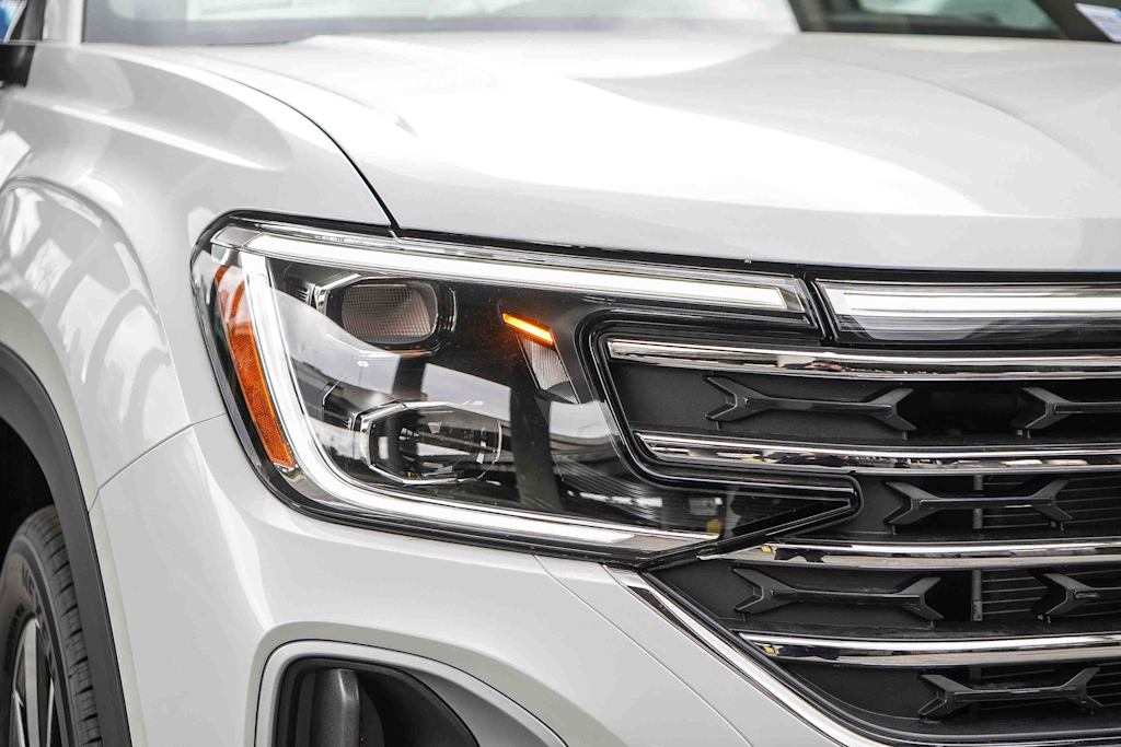 Thumbnail: 2026 Volkswagen Atlas - 18