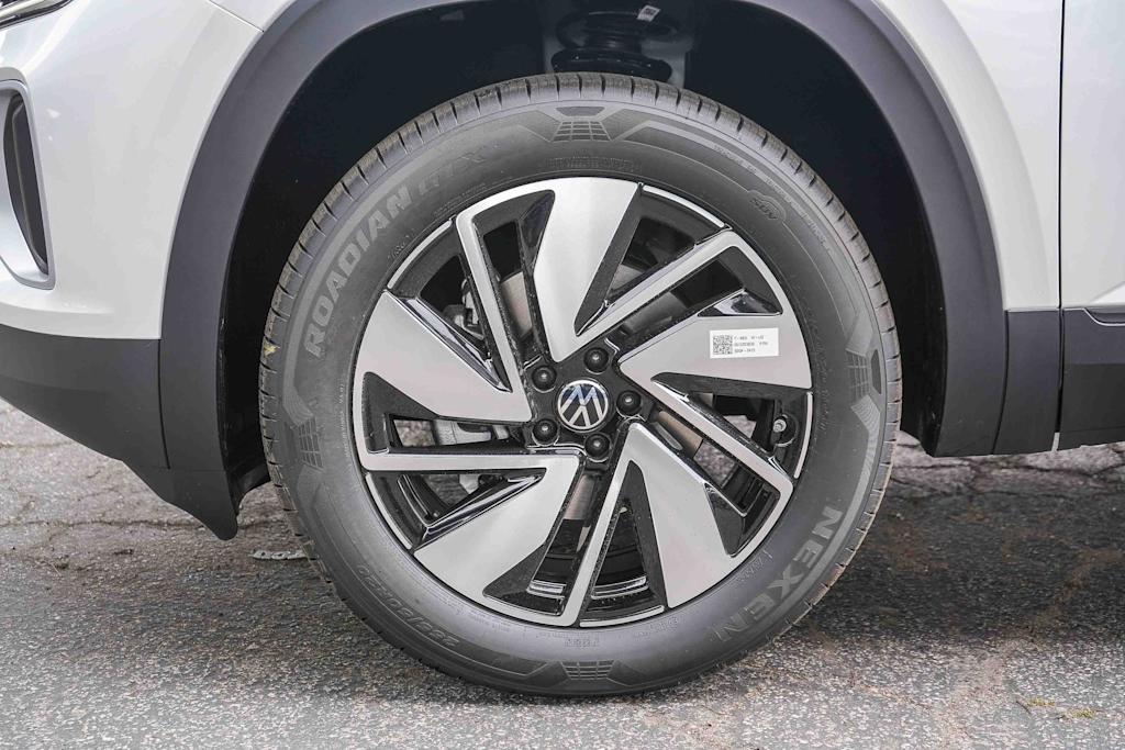 Thumbnail: 2026 Volkswagen Atlas - 22