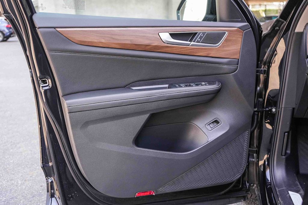 Thumbnail: 2026 Volkswagen Atlas - 25