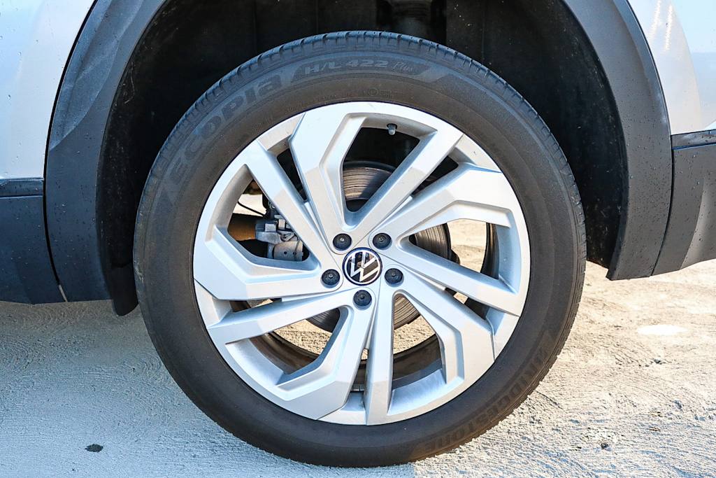 Thumbnail: 2022 Volkswagen Atlas - 8