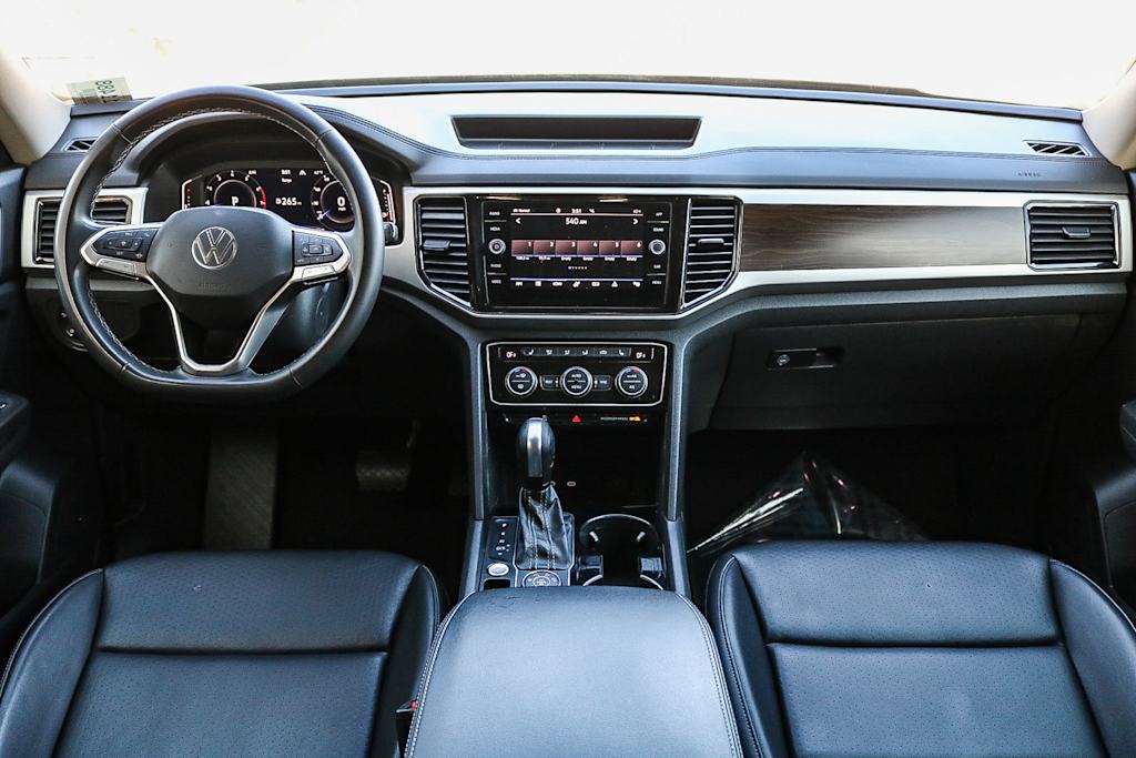 Thumbnail: 2022 Volkswagen Atlas - 3