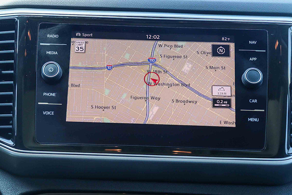 Thumbnail: 2018 Volkswagen Atlas - 23