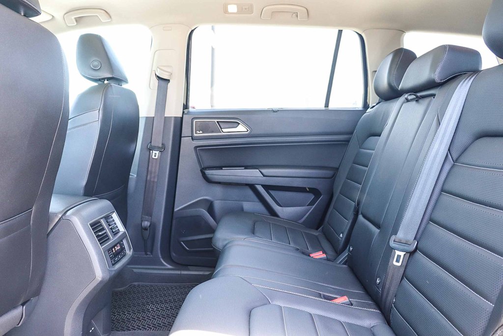 Thumbnail: 2018 Volkswagen Atlas - 12