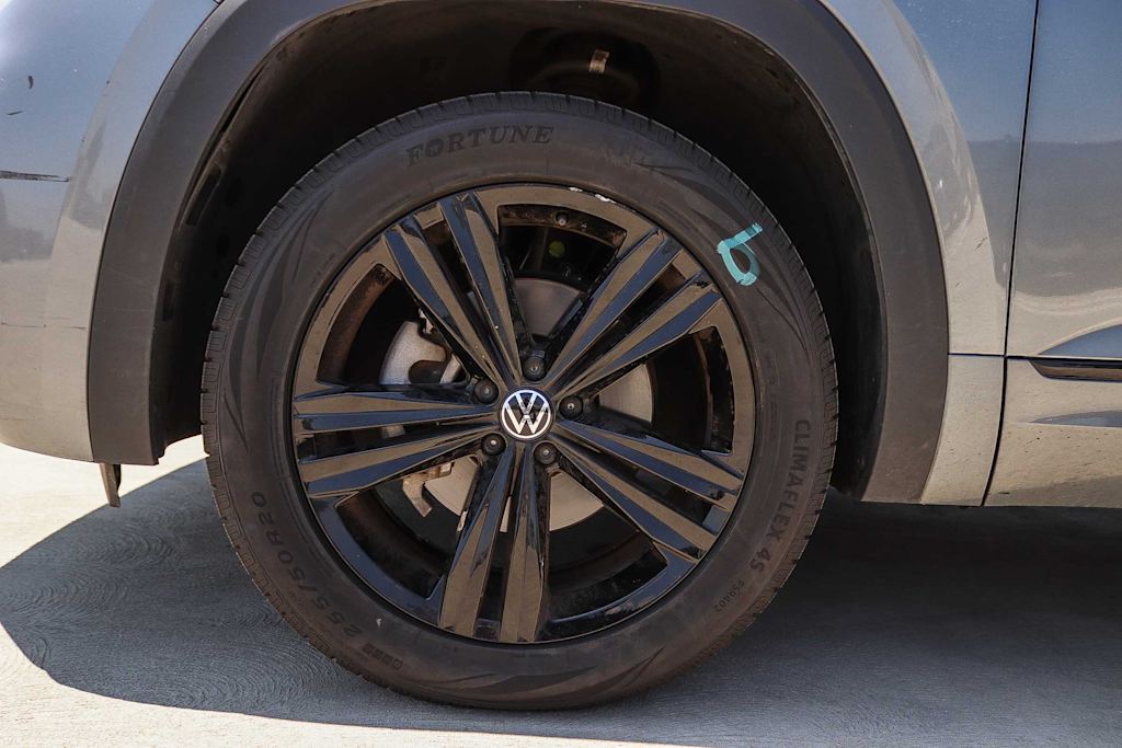 Thumbnail: 2023 Volkswagen Atlas - 19