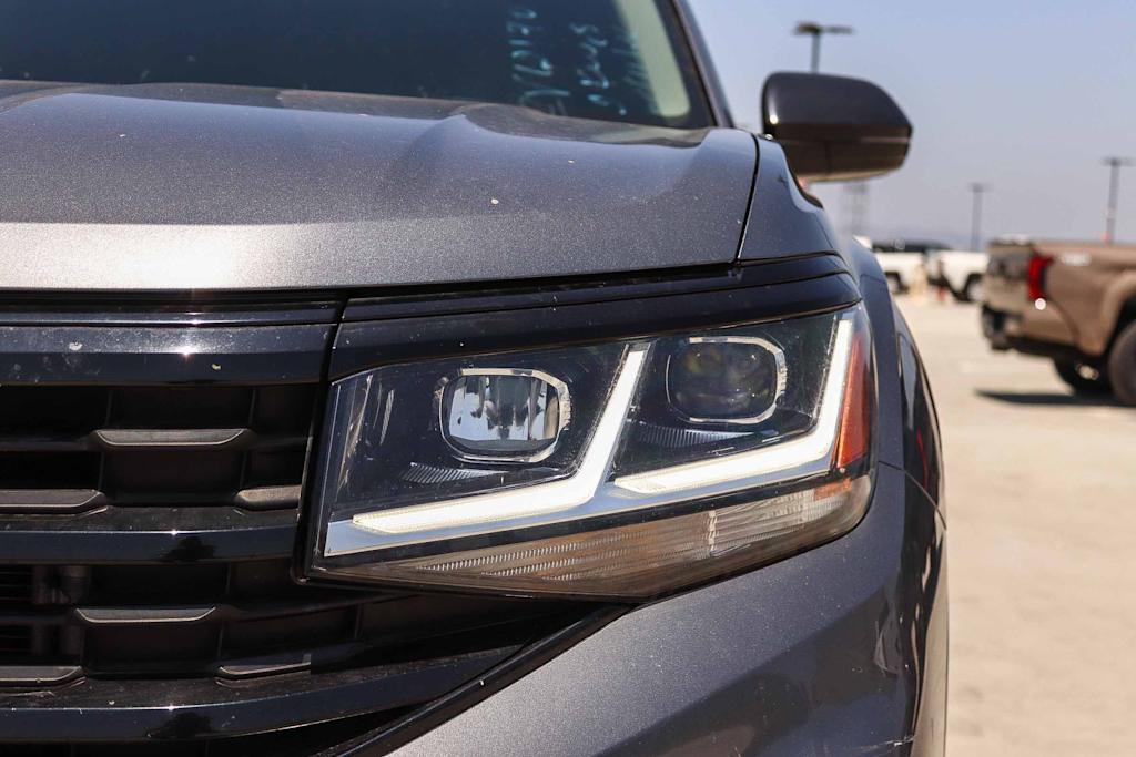 Thumbnail: 2023 Volkswagen Atlas - 17