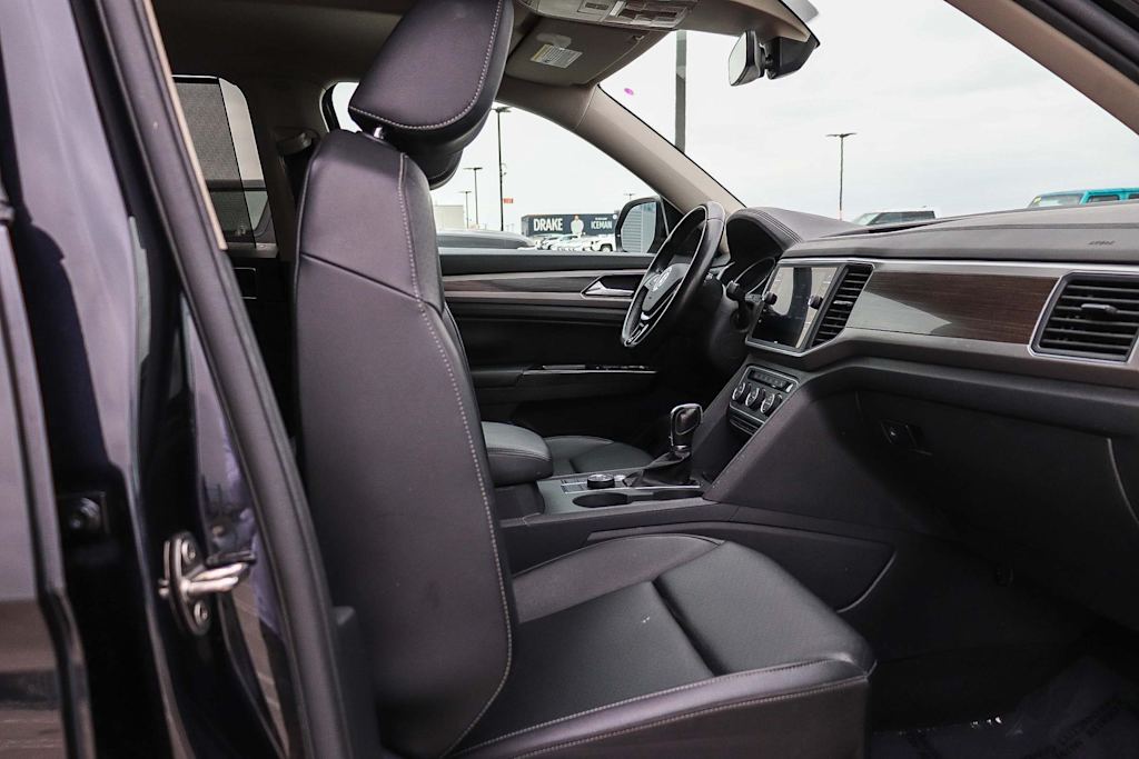 Thumbnail: 2019 Volkswagen Atlas - 10