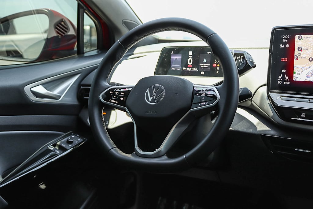 Thumbnail: 2023 Volkswagen ID.4 - 9