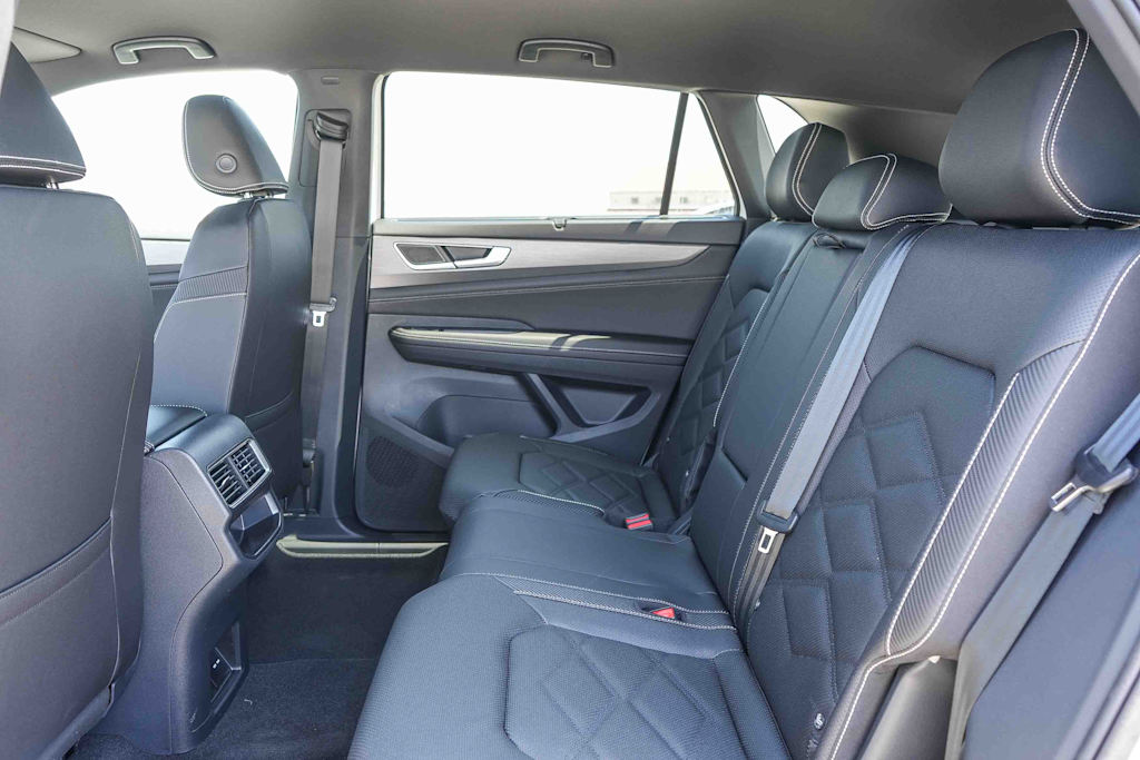 Thumbnail: 2026 Volkswagen Atlas - 12