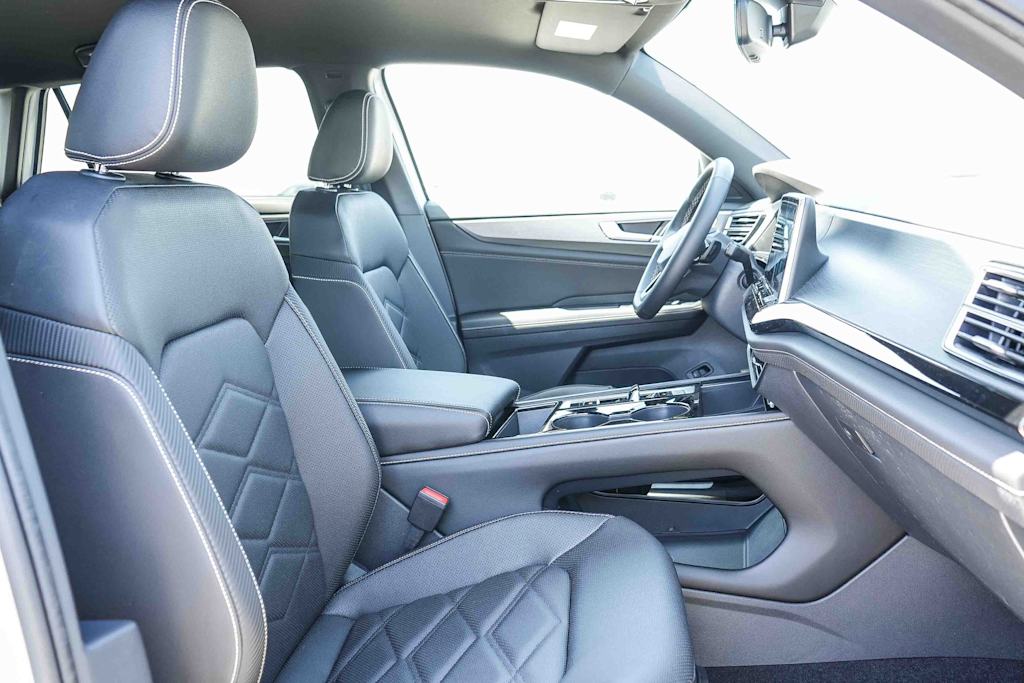 Thumbnail: 2026 Volkswagen Atlas - 10