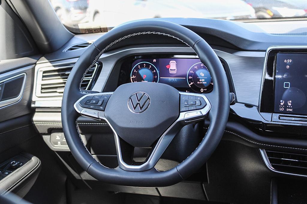 Thumbnail: 2024 Volkswagen Atlas - 14