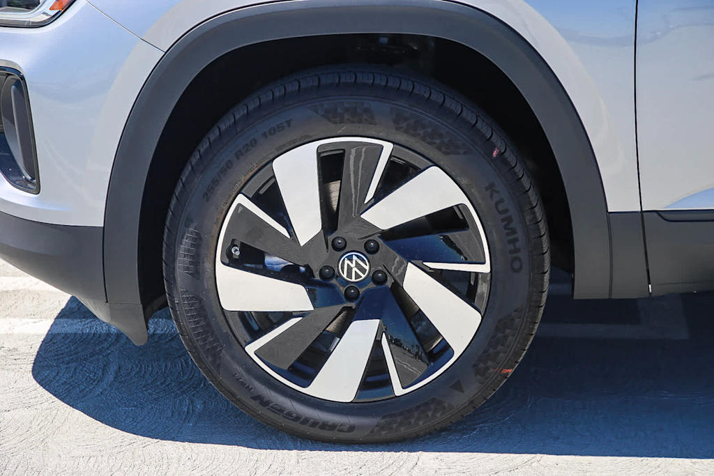 Thumbnail: 2024 Volkswagen Atlas - 8