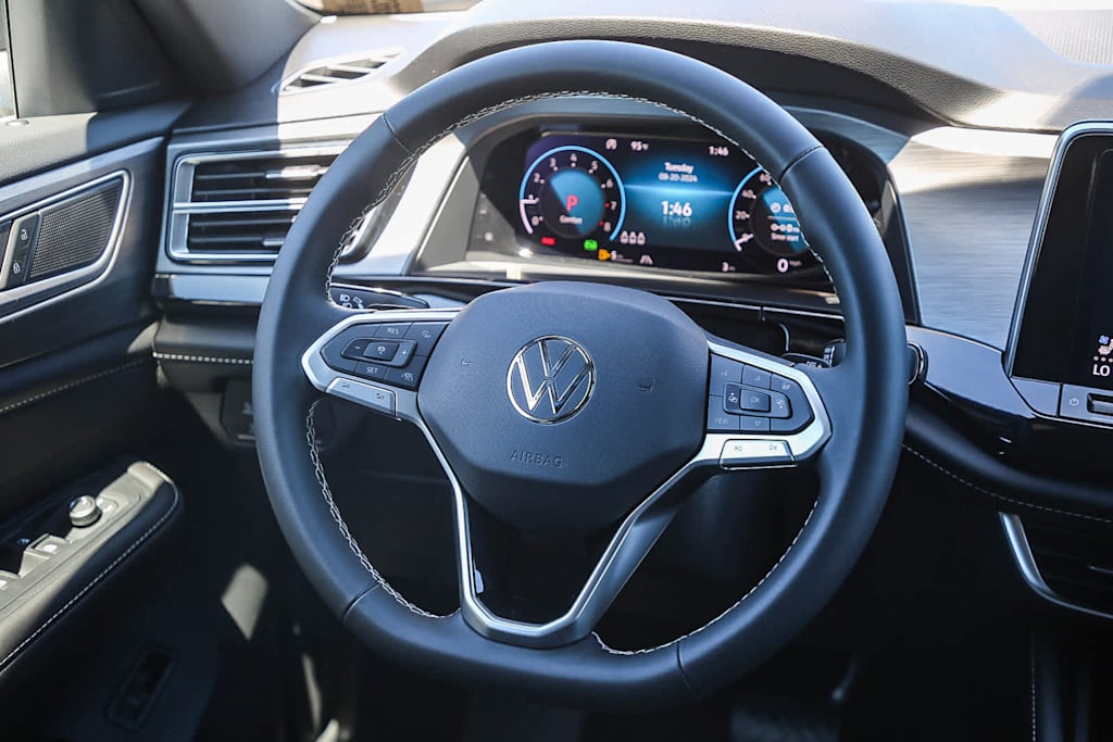 Thumbnail: 2024 Volkswagen Atlas - 10