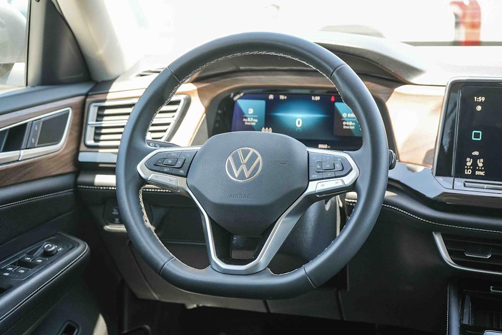 Thumbnail: 2026 Volkswagen Atlas - 12