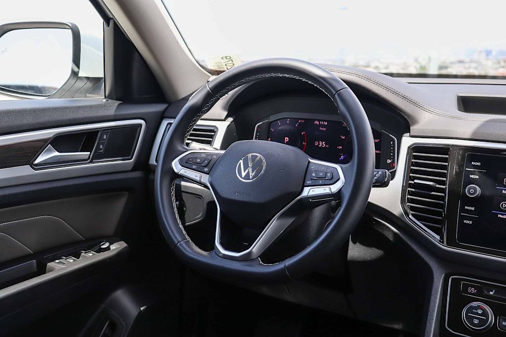 Thumbnail: 2022 Volkswagen Atlas - 9