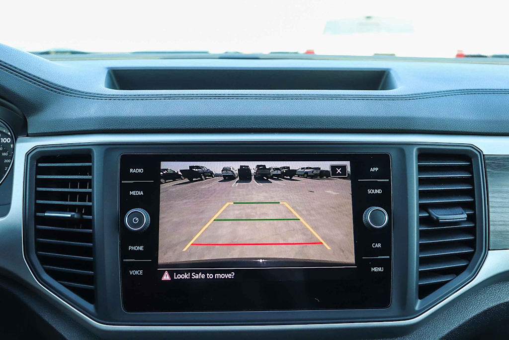 Thumbnail: 2021 Volkswagen Atlas - 28