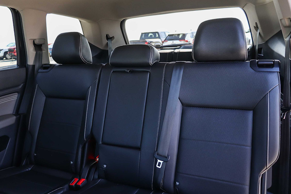 Thumbnail: 2021 Volkswagen Atlas - 12