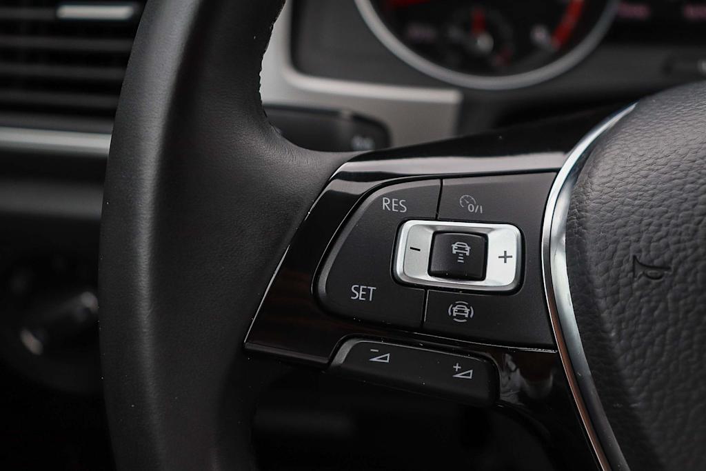 Thumbnail: 2019 Volkswagen Atlas - 27