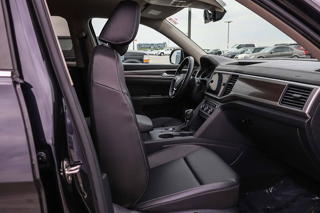 Thumbnail: 2019 Volkswagen Atlas - 10