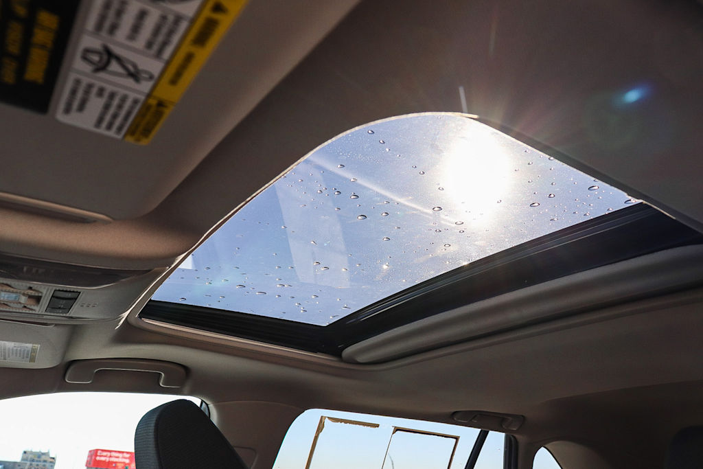 Thumbnail: 2022 Toyota RAV4 - 29