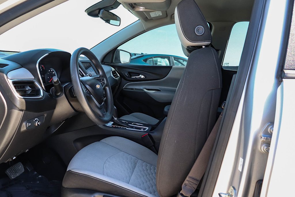 Thumbnail: 2020 Chevrolet Equinox - 11