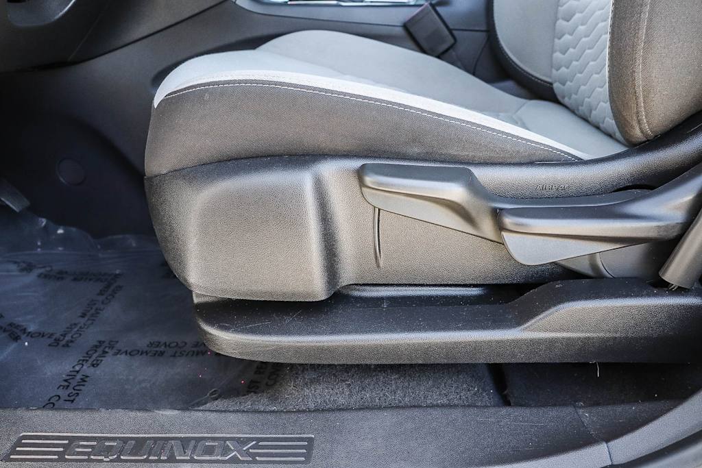 Thumbnail: 2020 Chevrolet Equinox - 22