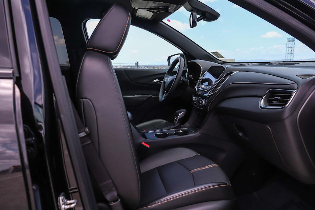 Thumbnail: 2024 Chevrolet Equinox - 10