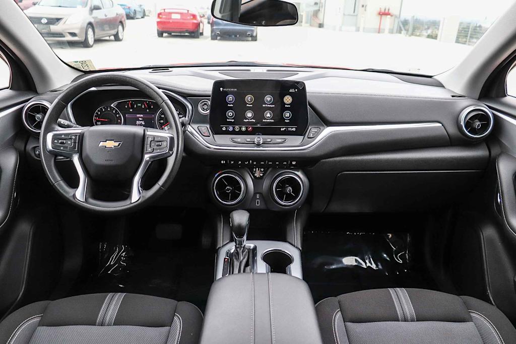 Thumbnail: 2023 Chevrolet Blazer - 2