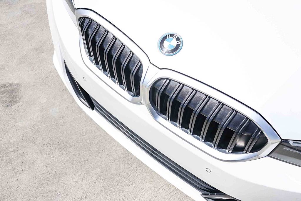 Thumbnail: 2024 BMW 3 Series - 6