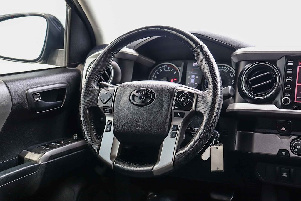 Thumbnail: 2021 Toyota Tacoma - 9