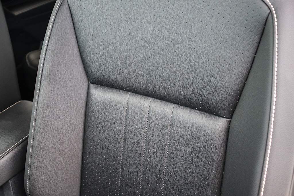 Thumbnail: 2022 Volkswagen Tiguan - 26