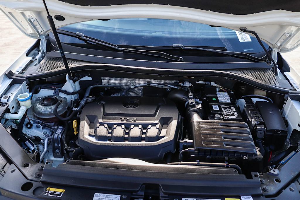 Thumbnail: 2018 Volkswagen Tiguan - 8