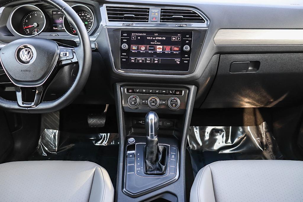 Thumbnail: 2018 Volkswagen Tiguan - 9