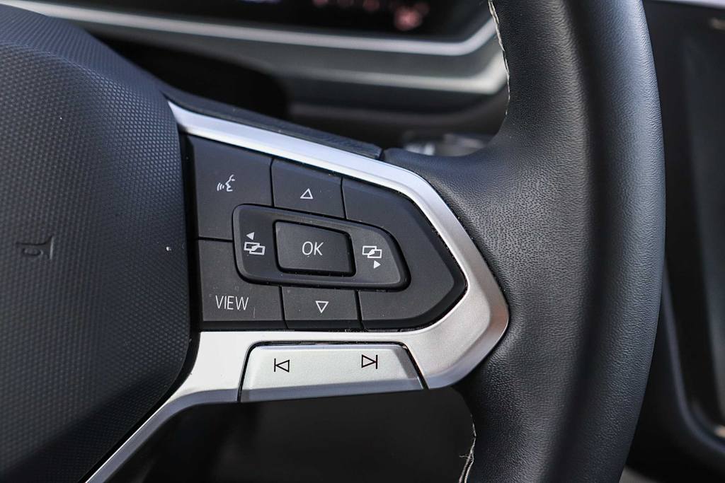 Thumbnail: 2023 Volkswagen Tiguan - 28