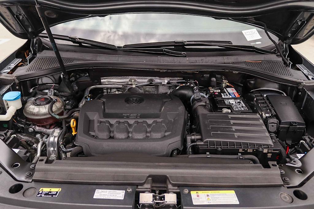 Thumbnail: 2022 Volkswagen Tiguan - 8