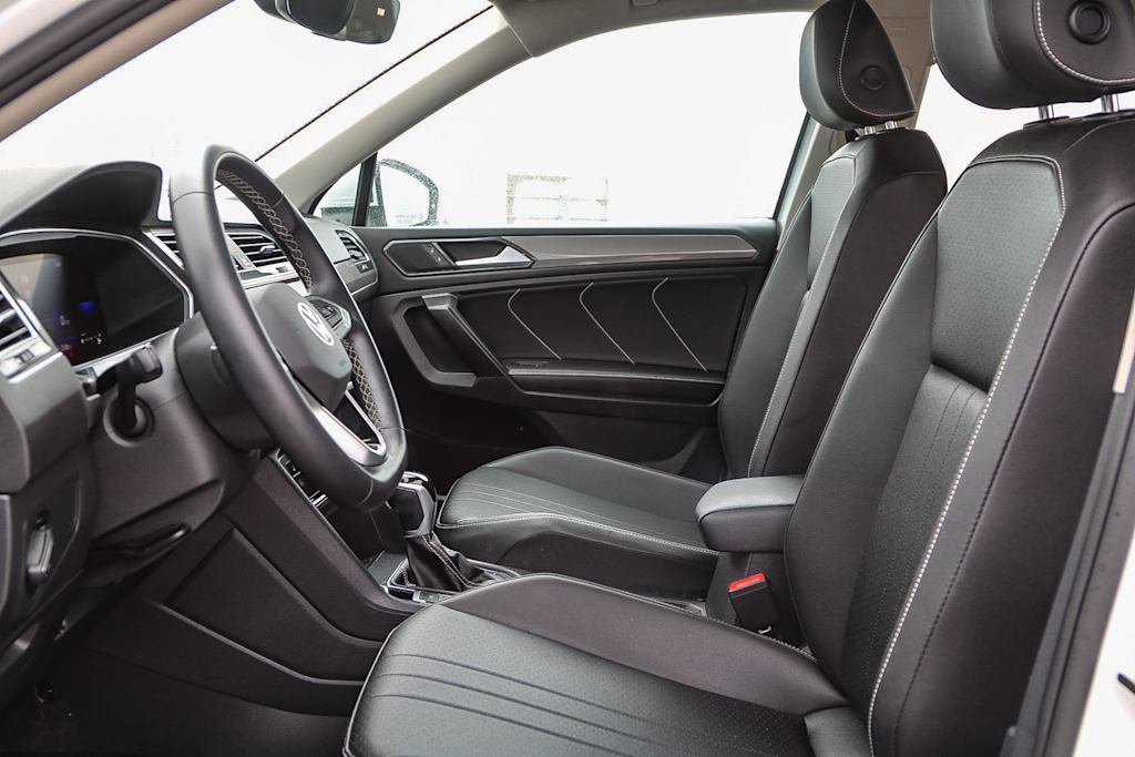 2023 Volkswagen Tiguan SE 11
