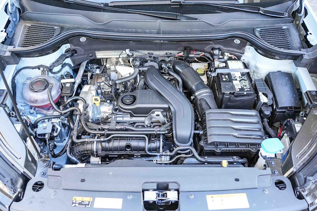 Thumbnail: 2026 Volkswagen Taos - 8