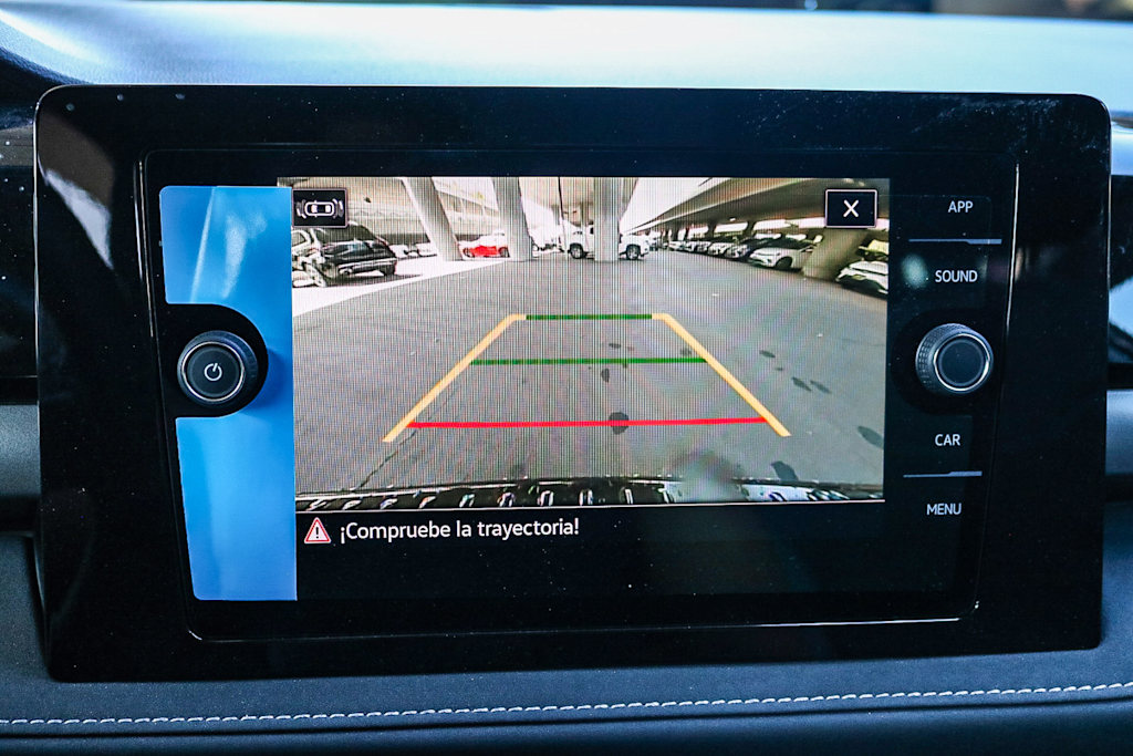 Thumbnail: 2025 Volkswagen Taos - 26