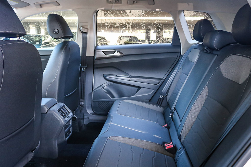 Thumbnail: 2025 Volkswagen Taos - 12