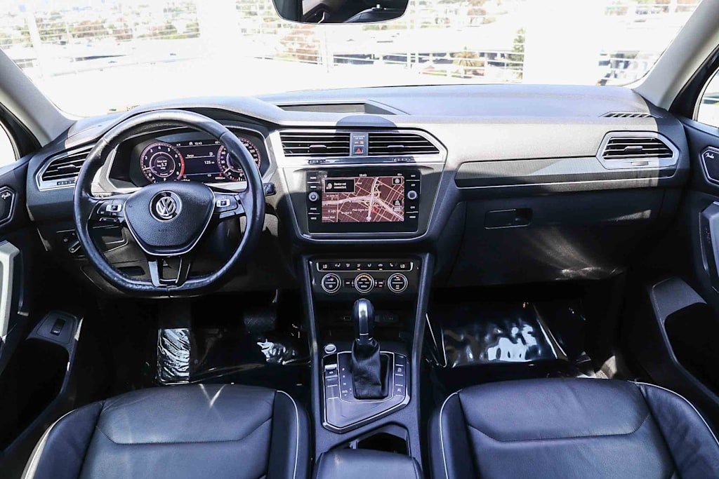 Thumbnail: 2018 Volkswagen Tiguan - 2